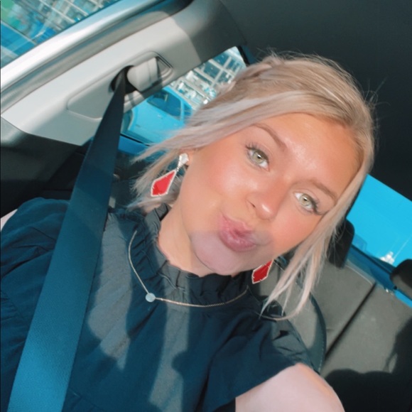 Meet your Posher, Payton - Picture 1 of 1